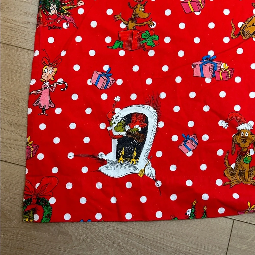 Pottery Barn Teen Dr. Suess Grinch Sheets Size Full